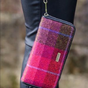 Mucros Weavers Tweed Purse/wallet/wristlet - Pink Plaid